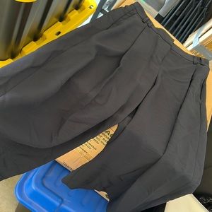 Gaucho capri navy pant